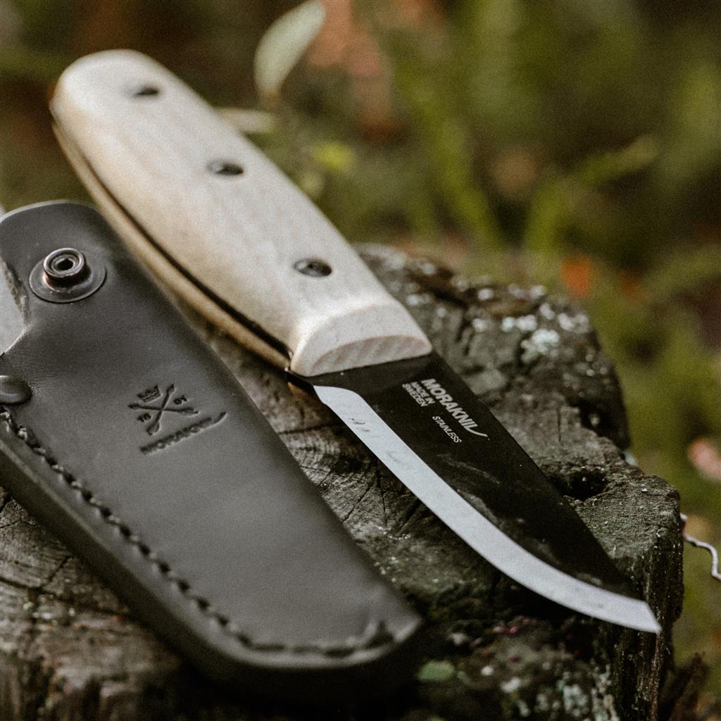 Morakniv Finn BlackBlade Ash Wood - Stainless