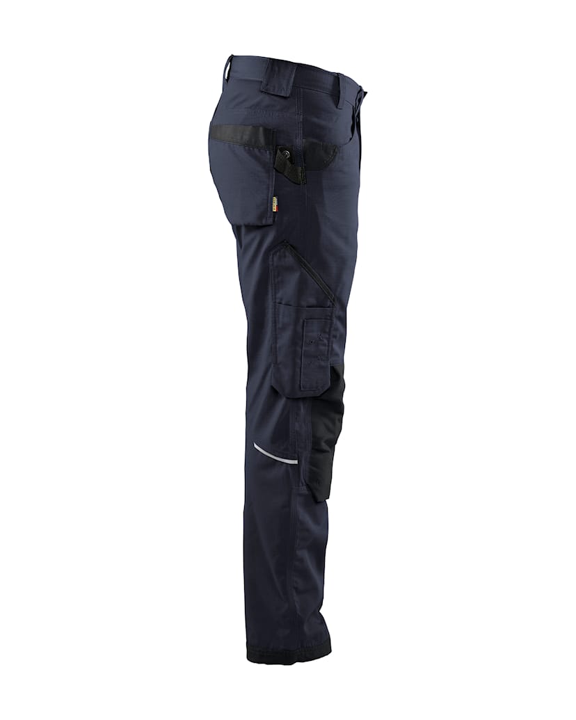 stretchable, durable, workwear
