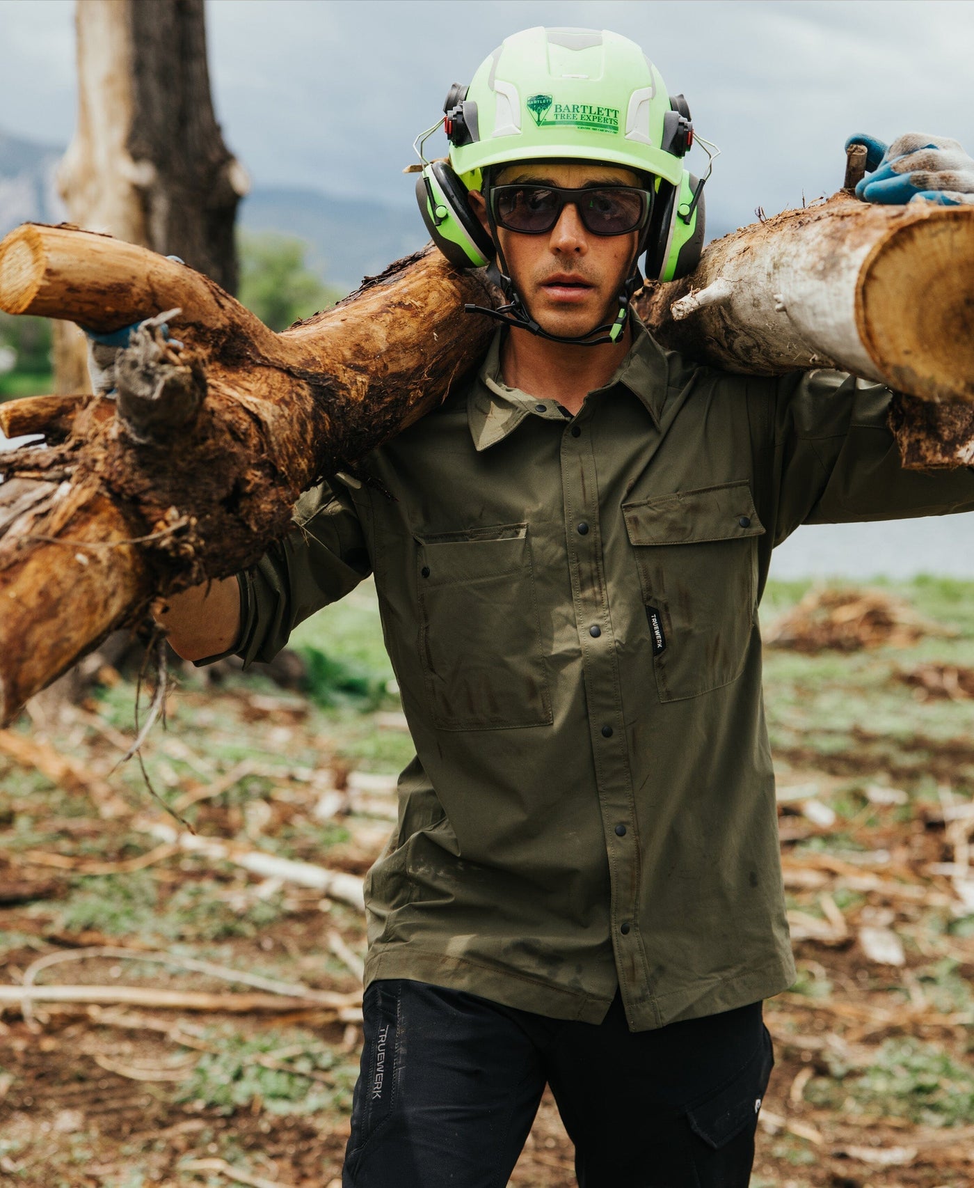 UV-Protection, Flexible,  Breathable
